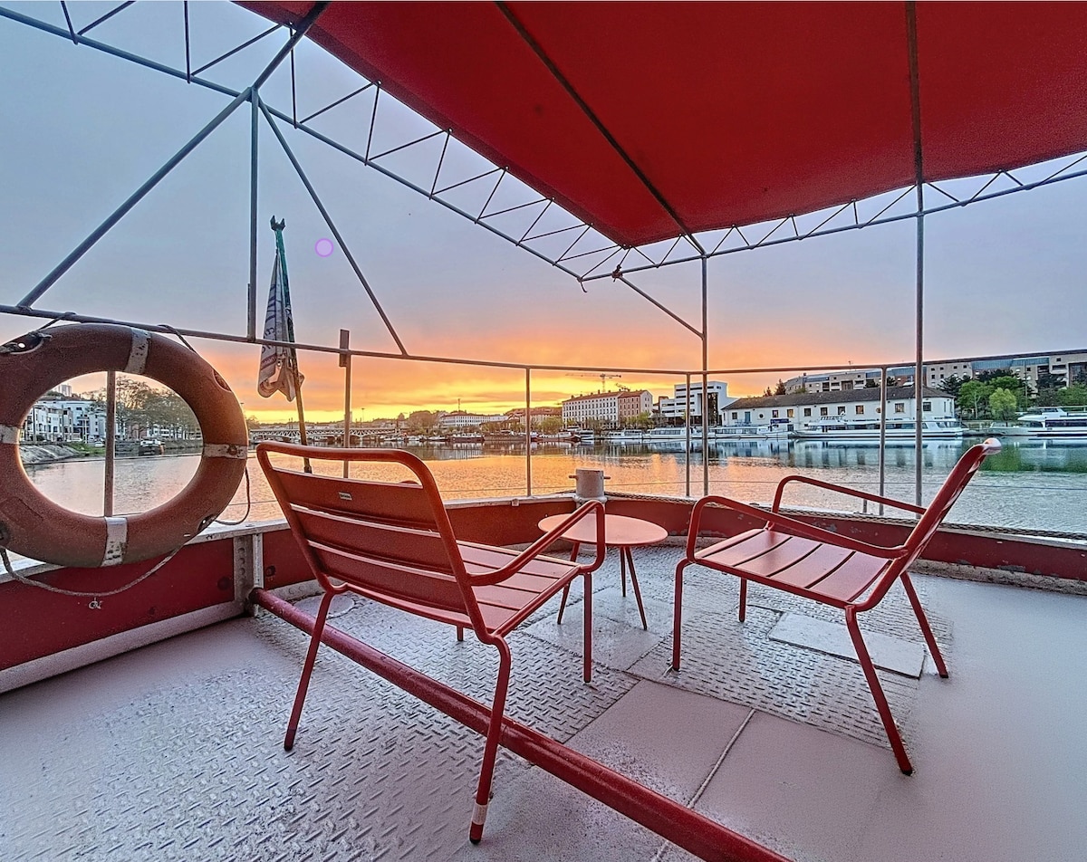 airbnb bateau