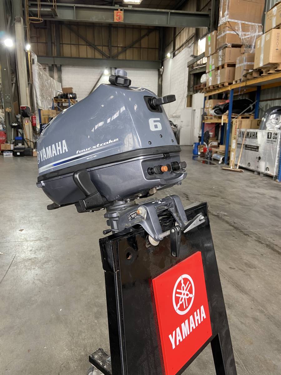 moteur bateau 6cv le plus puissant